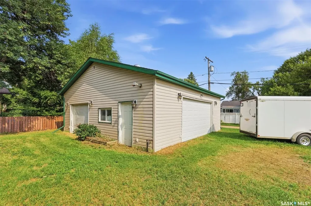114 First Avenue W Vanscoy SK S0L 3J0