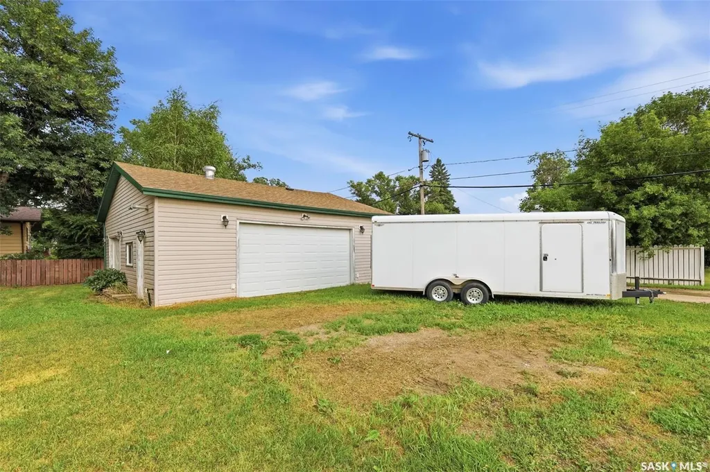 114 First Avenue W Vanscoy SK S0L 3J0