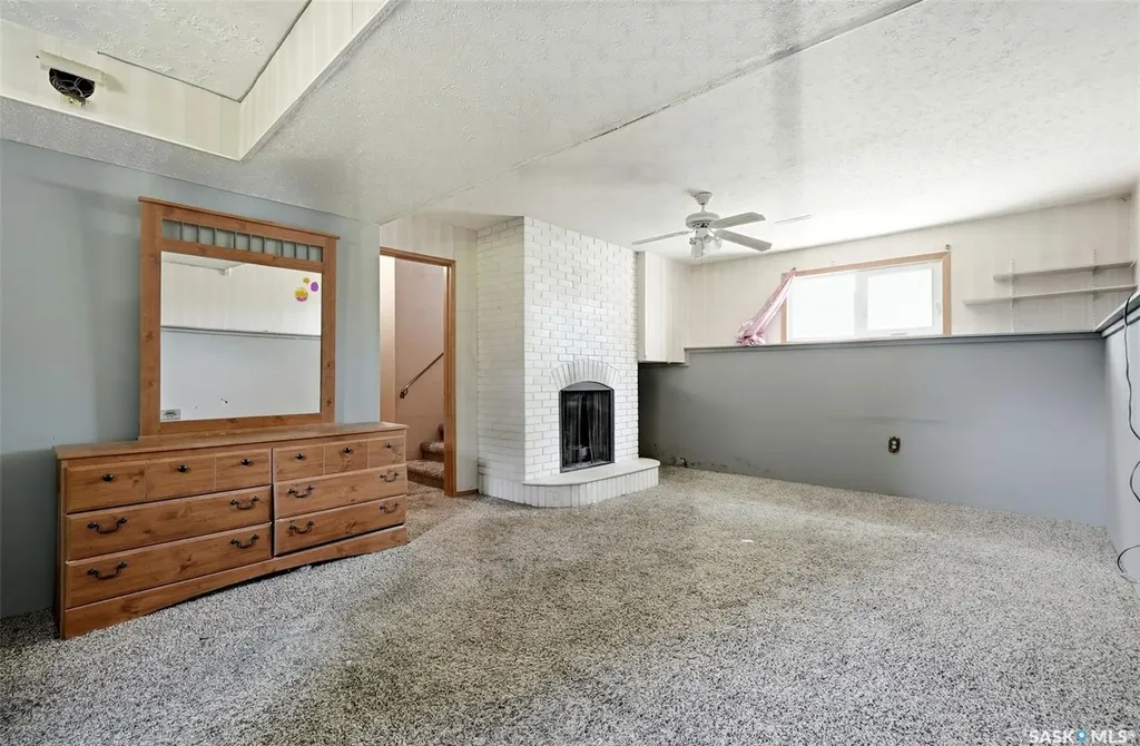 158 Read Avenue Regina SK S4T 6P9