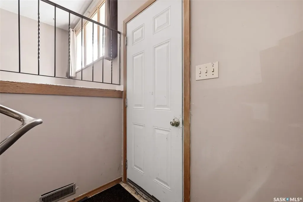 158 Read Avenue Regina SK S4T 6P9