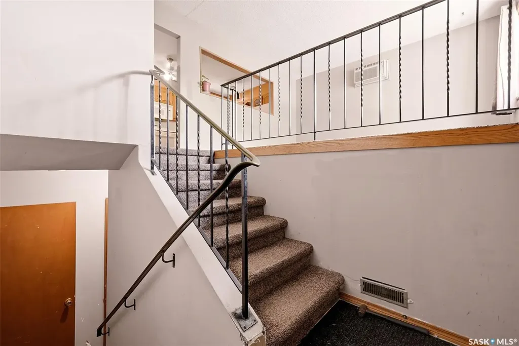 158 Read Avenue Regina SK S4T 6P9