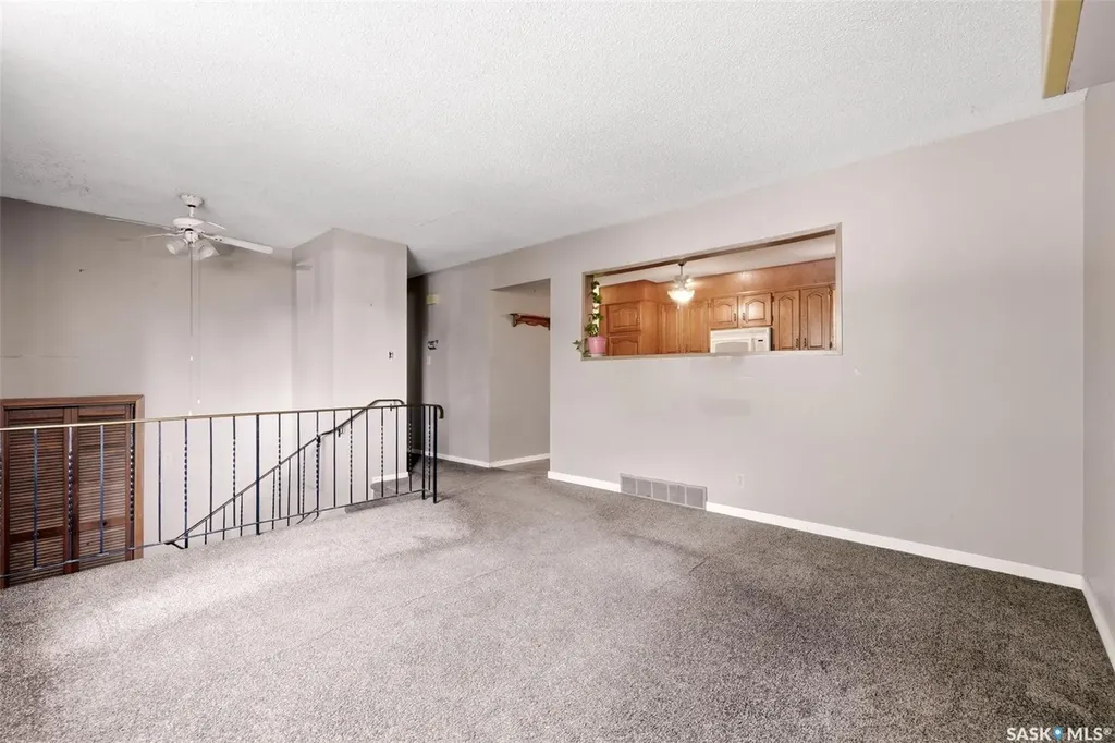 158 Read Avenue Regina SK S4T 6P9