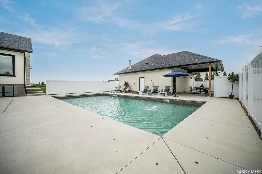 50 Mandalay Bay Corman Park Rm No. 344 SK S7T 1E3