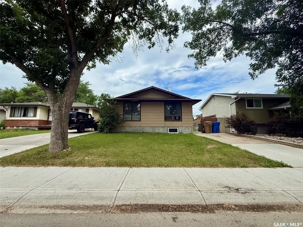 90 Turner Crescent Regina SK S4N 4P6