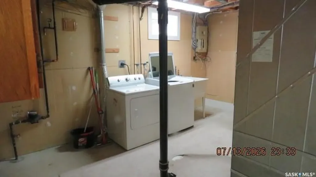 335 Wedge Road Saskatoon SK S7L 6G1