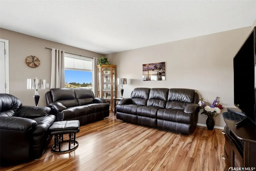 6709 Rochdale Boulevard Regina SK S4X 2X2