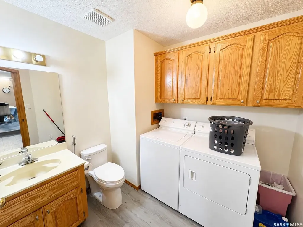 5503 Ballantine Court Regina SK S4X 4K4