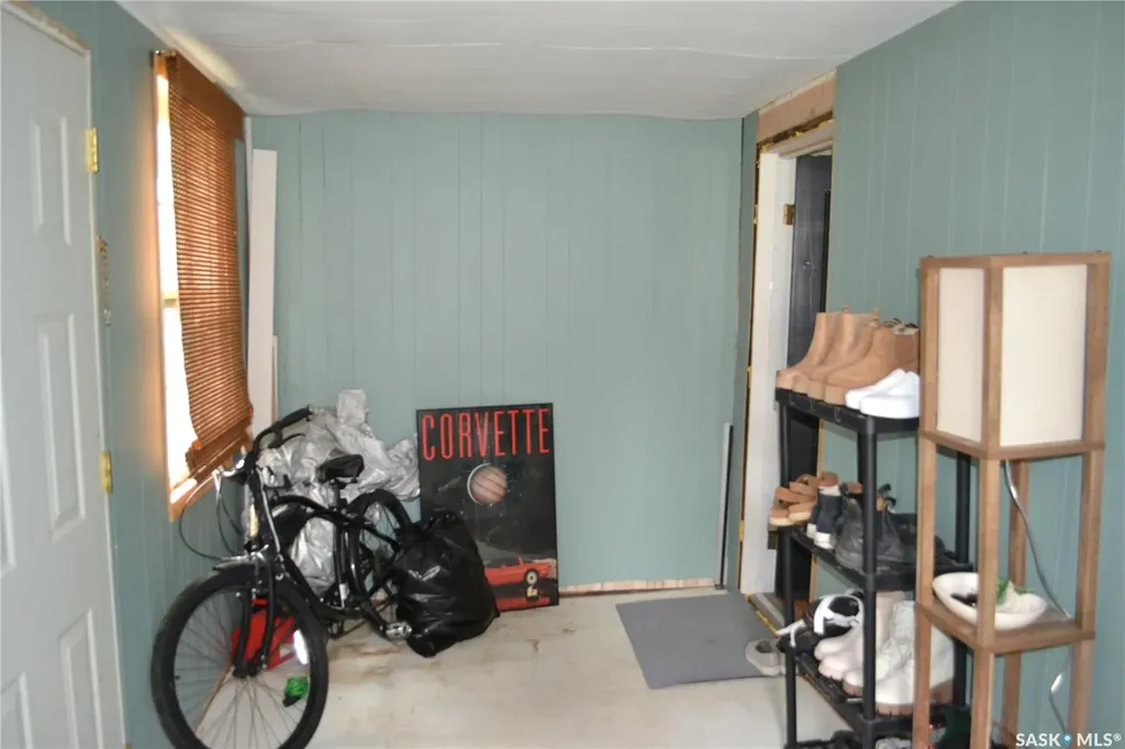 309 1st Avenue W Kindersley SK S0L 1S0