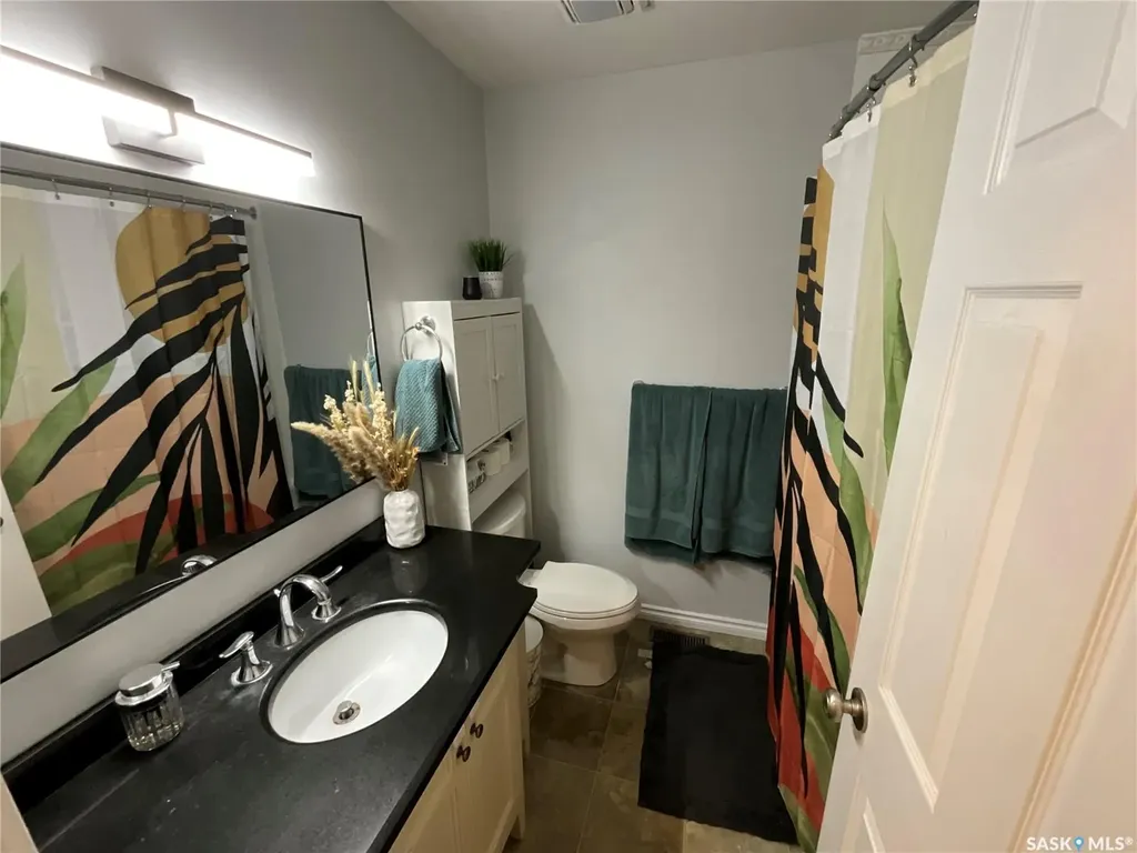 10 Mackenzie Crescent Regina SK S4N 5G5