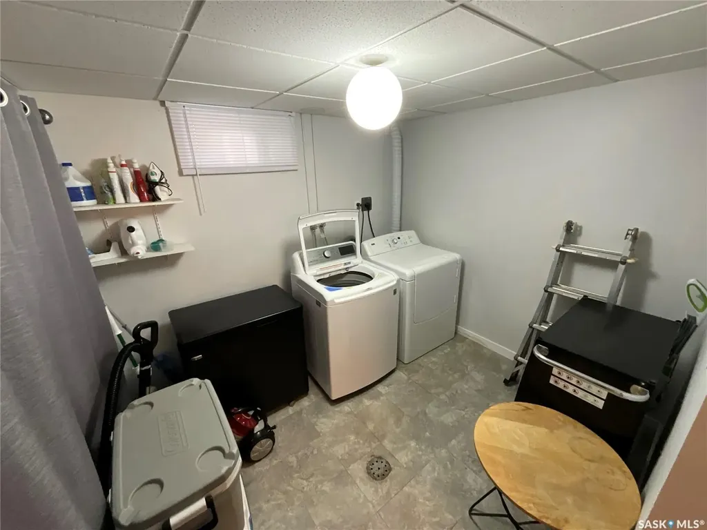 10 Mackenzie Crescent Regina SK S4N 5G5