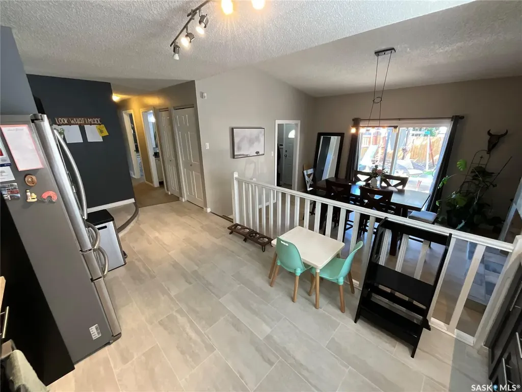 10 Mackenzie Crescent Regina SK S4N 5G5