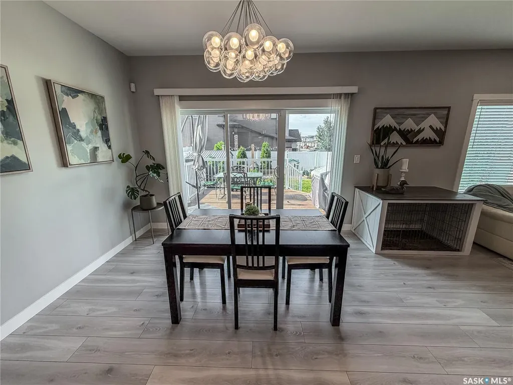3755 Gee Crescent Regina SK S4V 3P1