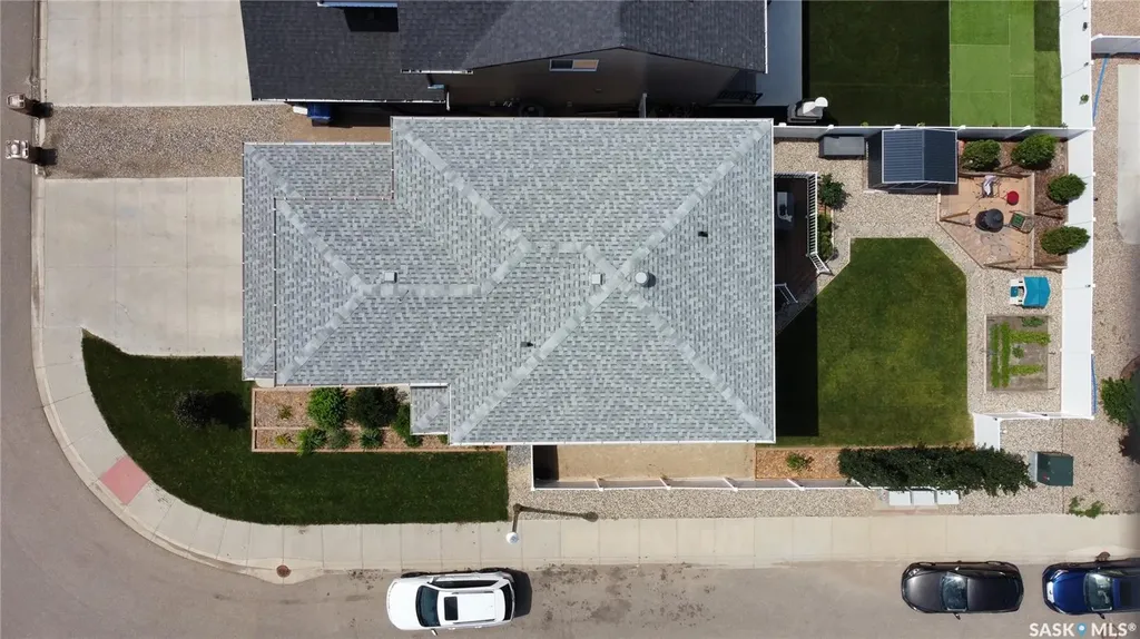 3755 Gee Crescent Regina SK S4V 3P1