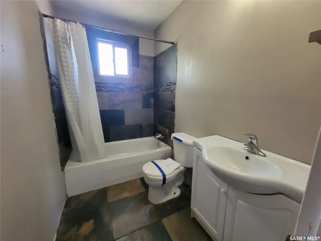 1191 110th Street North Battleford SK S9A 2H5