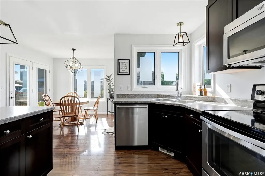 668 Lehrer Crescent Saskatoon SK S7R 0L2
