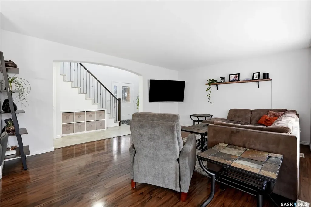 668 Lehrer Crescent Saskatoon SK S7R 0L2