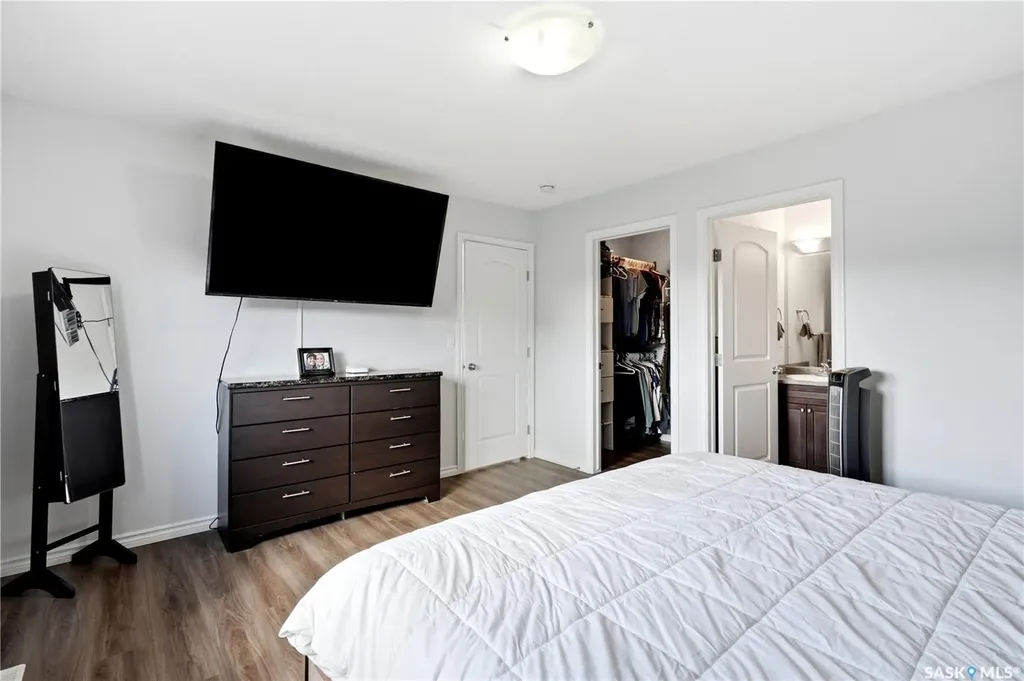 668 Lehrer Crescent Saskatoon SK S7R 0L2