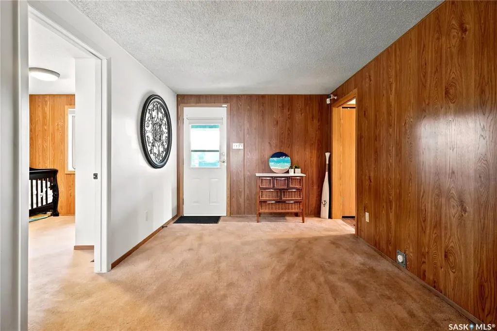 236 Osborne Avenue Regina Beach SK S0G 4C0