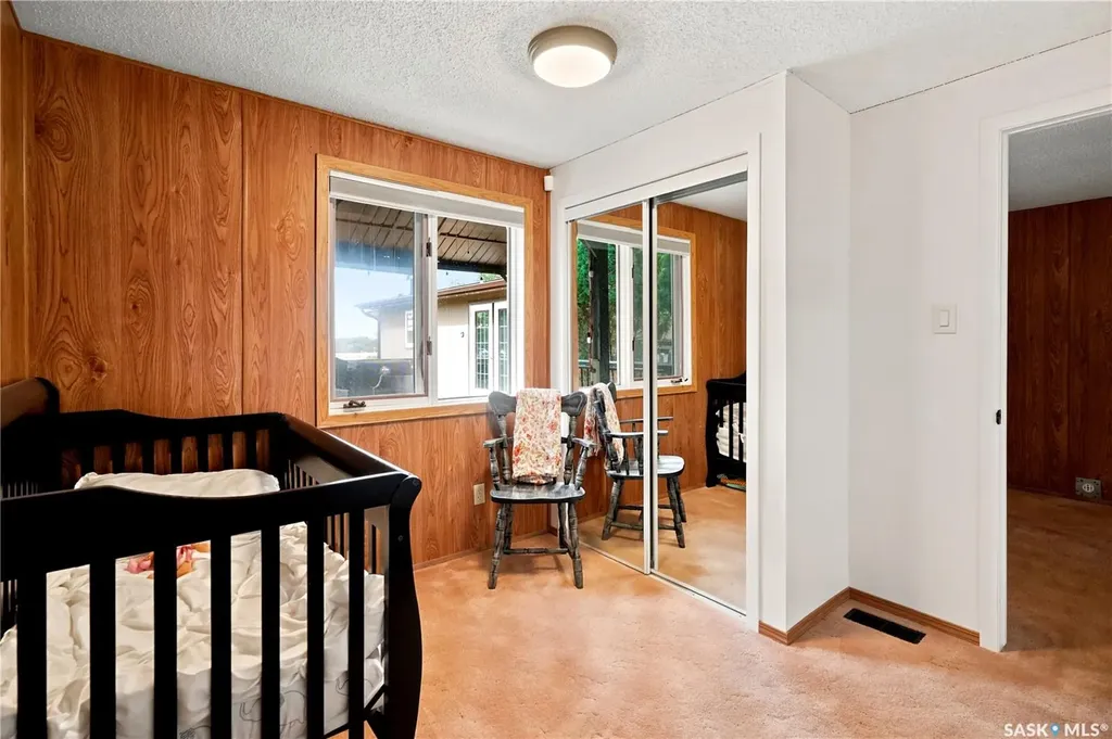 236 Osborne Avenue Regina Beach SK S0G 4C0