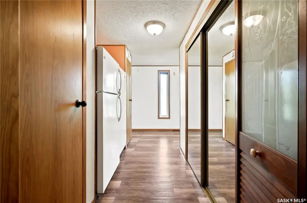 236 Osborne Avenue Regina Beach SK S0G 4C0