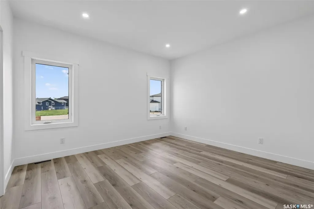 801 Kerr Cove Prince Albert SK S6W 0A6