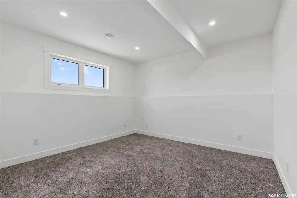 801 Kerr Cove Prince Albert SK S6W 0A6