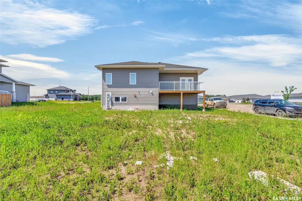 801 Kerr Cove Prince Albert SK S6W 0A6