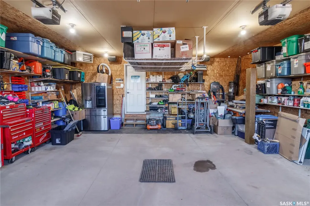 4826 Ellard Way Regina SK S4X 4T2