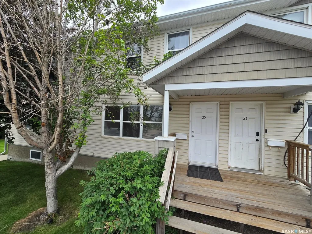 210 Camponi Place Saskatoon SK S7M 1J7