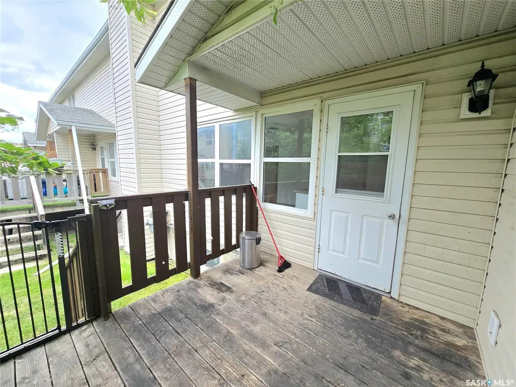 210 Camponi Place Saskatoon SK S7M 1J7