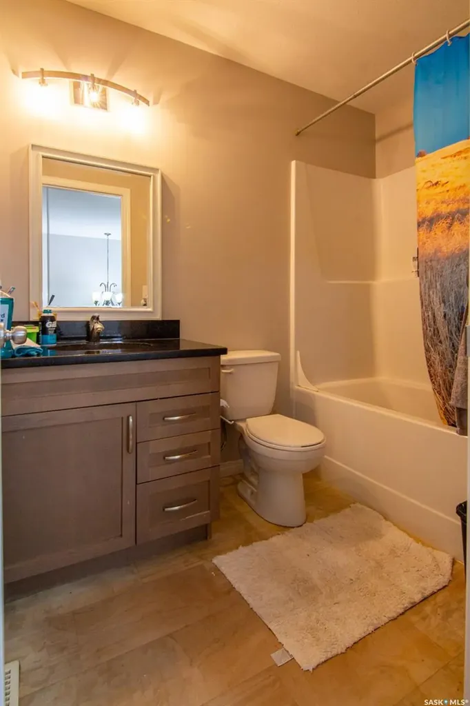 1031 O Avenue S Saskatoon SK S7M 2T1