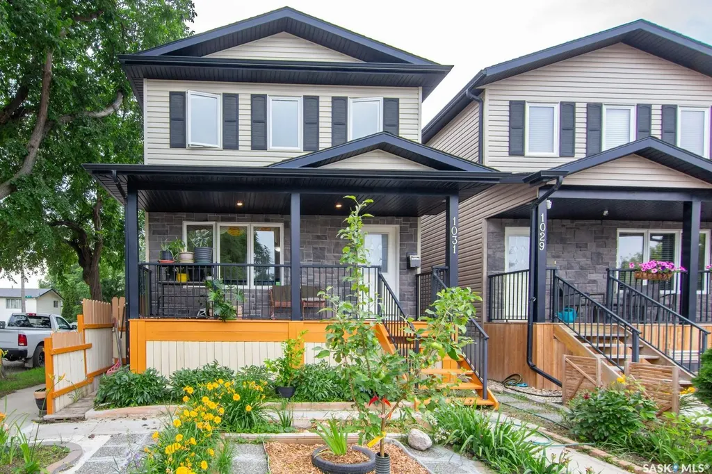 1031 O Avenue S Saskatoon SK S7M 2T1