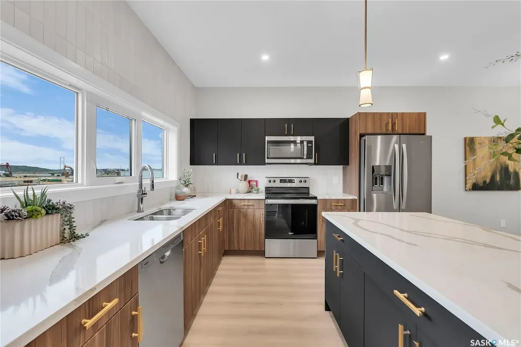 110 Amisk Way Saskatoon SK S7V 1W5