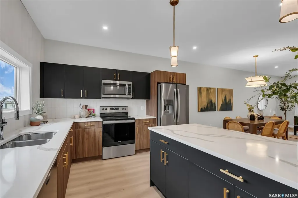 110 Amisk Way Saskatoon SK S7V 1W5