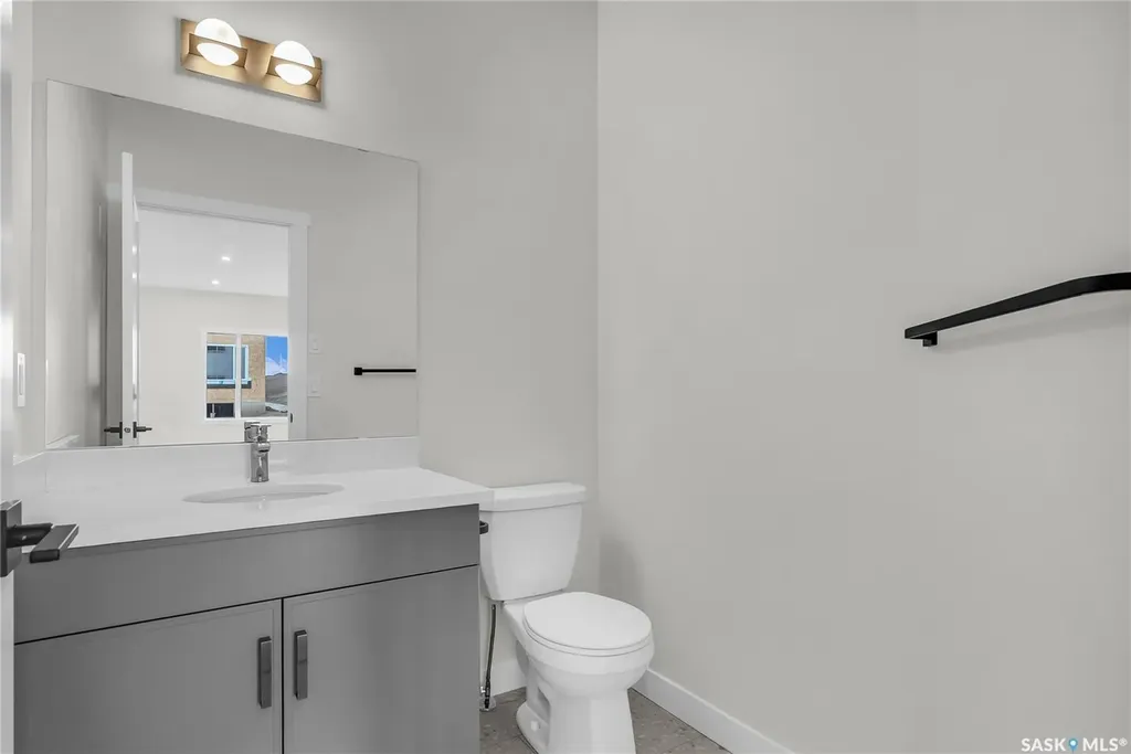 119 Amisk Way Saskatoon SK S7V 1W5