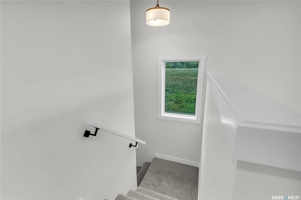 119 Amisk Way Saskatoon SK S7V 1W5