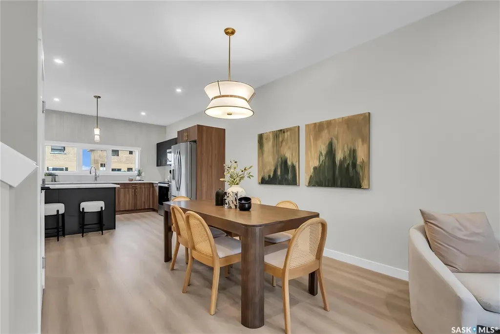 106 Amisk Way Saskatoon SK S7V 1W5