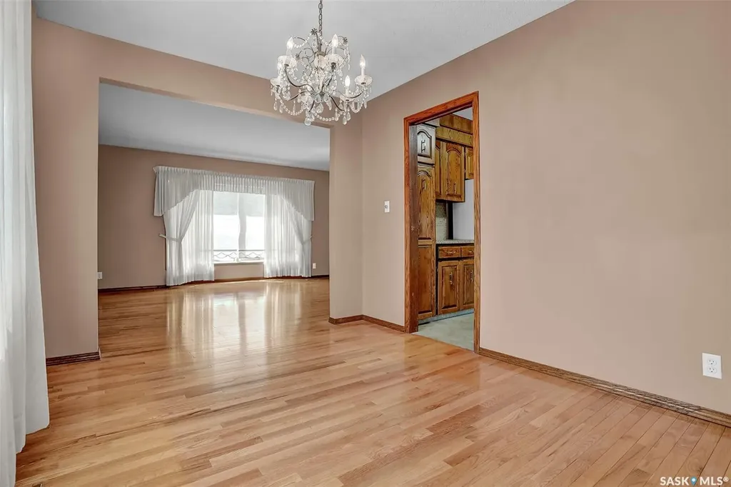 4 Groome Avenue Regina SK S4S 6E6