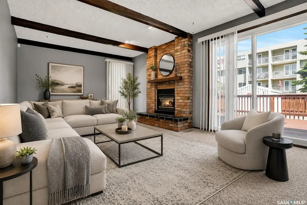 4 Groome Avenue Regina SK S4S 6E6