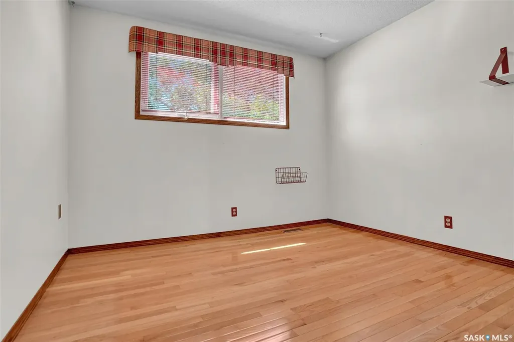4 Groome Avenue Regina SK S4S 6E6