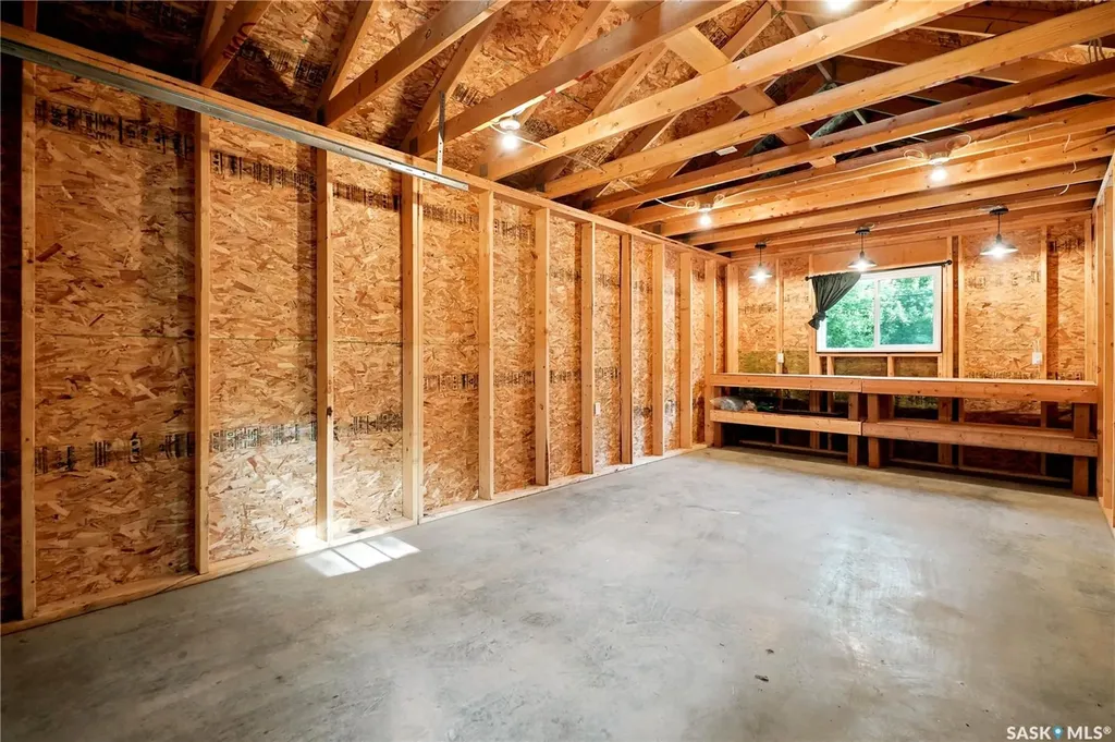 223 Green Avenue Regina Beach SK S0G 4C0
