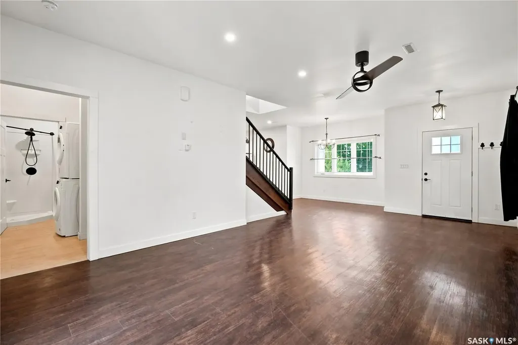 223 Green Avenue Regina Beach SK S0G 4C0