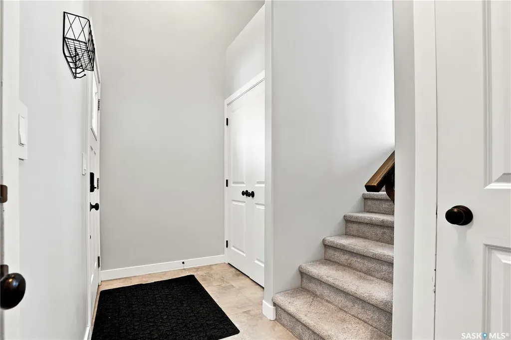 136 Thakur Street Saskatoon SK S7W 0Z6