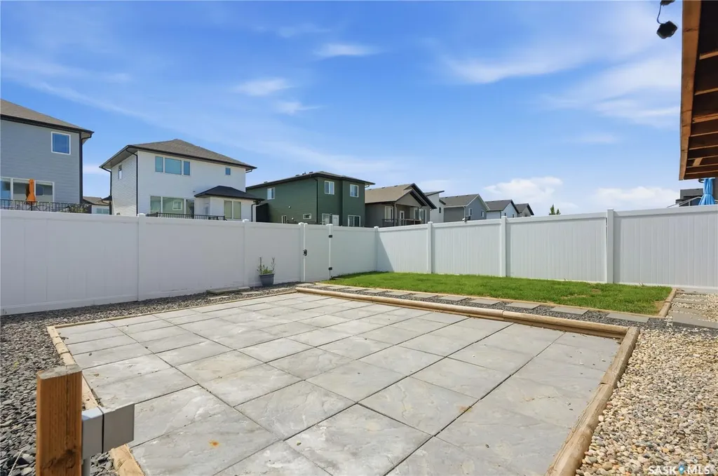 136 Thakur Street Saskatoon SK S7W 0Z6