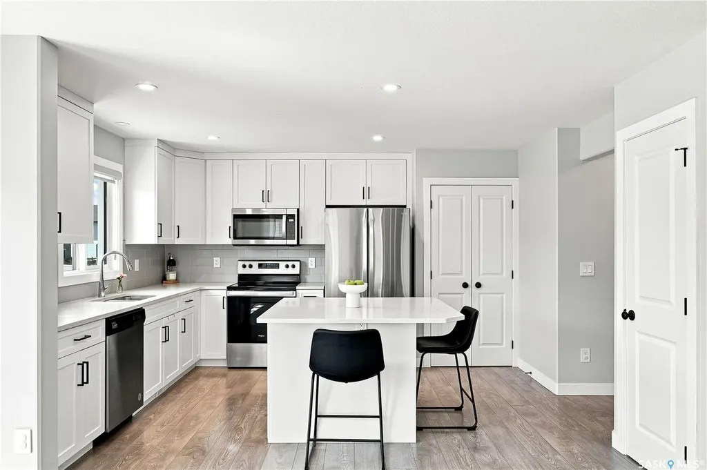 136 Thakur Street Saskatoon SK S7W 0Z6
