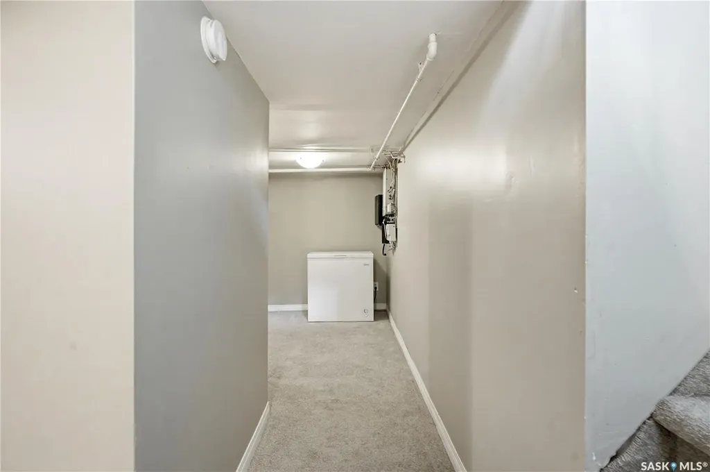 1728 2nd Avenue N Saskatoon SK S7K 2G5