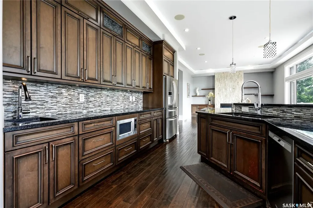 138 Flegel Court Saskatoon SK S7V 0B9