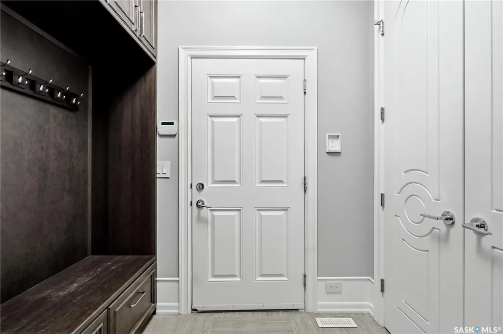 138 Flegel Court Saskatoon SK S7V 0B9