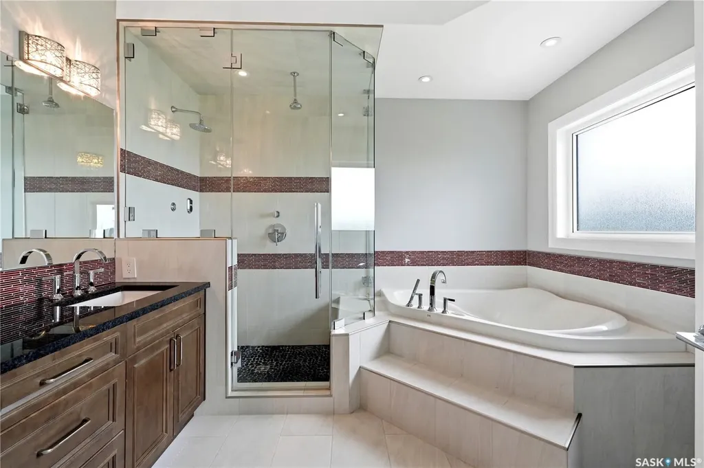 138 Flegel Court Saskatoon SK S7V 0B9