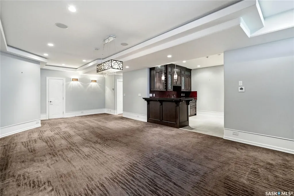 138 Flegel Court Saskatoon SK S7V 0B9